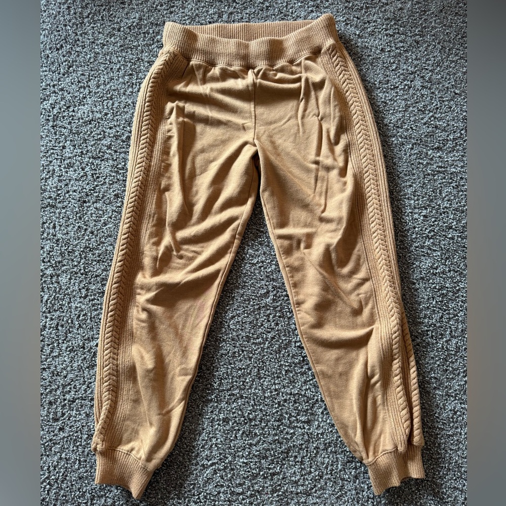 Lou and Grey Cable Knit Trim Joggers